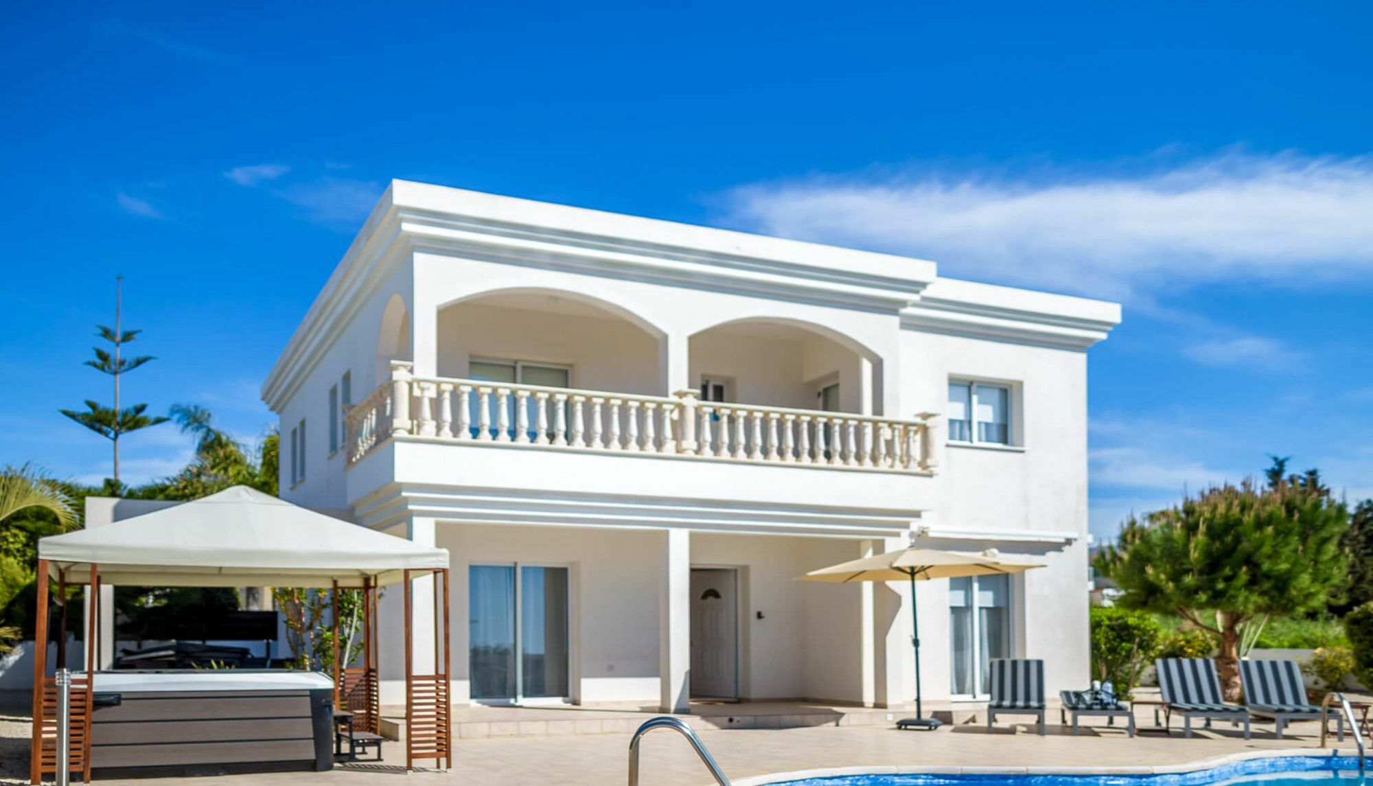 Villa Natasha คอรัลเบย์ ภายนอก รูปภาพ